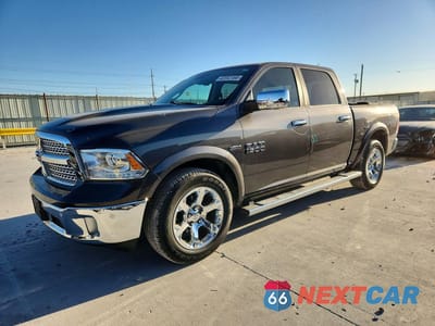 2015 RAM 1500 LARAMIE 1C6RR7NT0FS777100 - główne zdjęcie licytacji z USA - miniatura