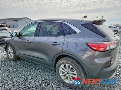 Drugie zdjęcie samochodu z przodu: 2021 FORD ESCAPE SE VIN:1FMCU9G69MUA15588 - miniatura
