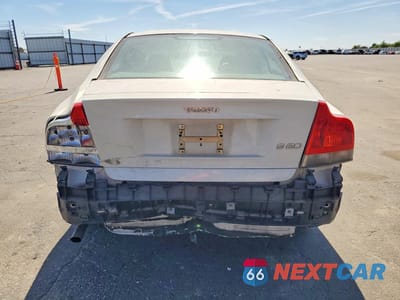 Zdjęcie 6 z 13 samochodu: 2002 VOLVO S60 VIN:YV1RS61R822122012 - miniatura