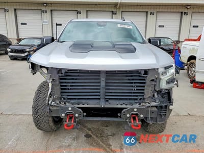 Piąte zdjęcie samochodu w środku: 2022 CHEVROLET SILVERADO K1500 LT TRAIL BOSS VIN:3GCUDFED0NG574332 - miniatura