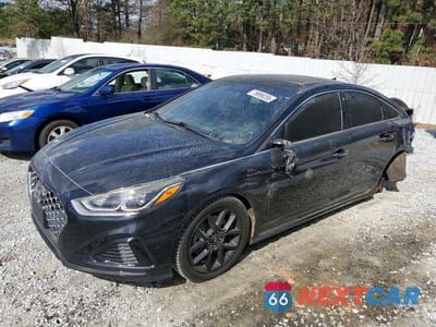 2018 HYUNDAI SONATA SPORT 2.0T 5NPE34AB3JH658890 - główne zdjęcie licytacji z USA - miniatura