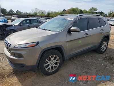 2017 JEEP CHEROKEE LATITUDE 1C4PJMCB2HW606618 - główne zdjęcie licytacji z USA - miniatura
