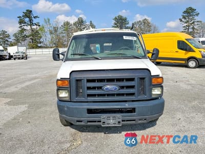 Piąte zdjęcie samochodu w środku: 2008 FORD E150 UTILITY / SERVICE VAN VIN:1FTNE14W28DA65609 - miniatura