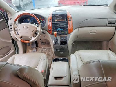 Zdjęcie 8 z 13 samochodu: 2007 TOYOTA SIENNA XLE LIMITED 7-PASSENGER VIN:5TDZK22C37S030850 - miniatura