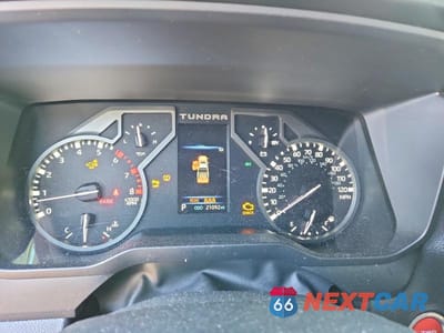 Zdjęcie 9 z 11 samochodu: 2024 TOYOTA TUNDRA SR5 VIN:5TFLA5DB5RX165078 - miniatura