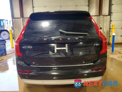 Zdjęcie 6 z 14 samochodu: 2022 VOLVO XC90 T5 MOMENTUM VIN:YV4102PK5N1816059 - miniatura