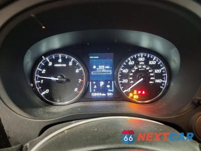 Zdjęcie 9 z 14 samochodu: 2020 MITSUBISHI OUTLANDER ES VIN:JA4AD2A32LZ048896 - miniatura