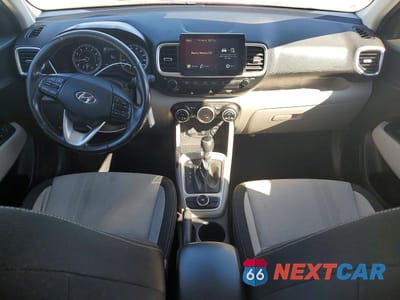 Zdjęcie 8 z 11 samochodu: 2021 HYUNDAI VENUE SEL VIN:KMHRC8A32MU075900 - miniatura