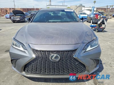Piąte zdjęcie samochodu w środku: 2019 LEXUS ES 350 F SPORT VIN:58ABZ1B10KU019898 - miniatura