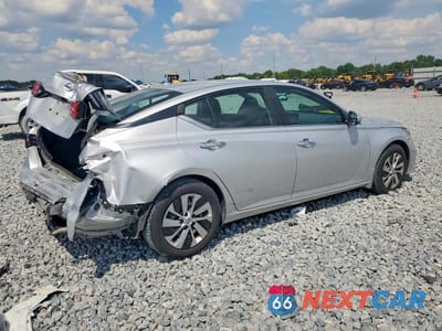 Trzecie zdjęcie samochodu z tyłu: 2020 NISSAN ALTIMA 2.5 S VIN:1N4BL4BV5LC187583 - miniatura