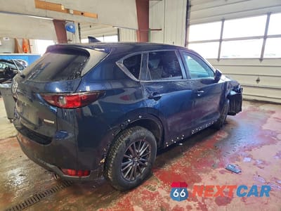 Trzecie zdjęcie samochodu z tyłu: 2020 MAZDA CX-5 TOURING VIN:JM3KFBCM8L0847104 - miniatura