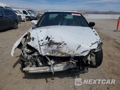 Piąte zdjęcie samochodu w środku: 2001 HONDA ACCORD EX VIN:JHMCG66051C016941 - miniatura