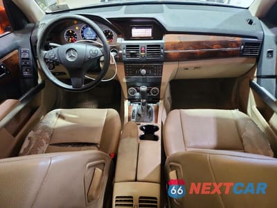 Zdjęcie 8 z 13 samochodu: 2011 MERCEDES-BENZ GLK 350 VIN:WDCGG5GB3BF575461 - miniatura
