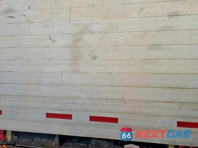 Zdjęcie 10 z 14 samochodu: 2011 FORD F450 SUPER DUTY BOX TRUCK VIN:1FDUF4GY5BEA13198 - miniatura