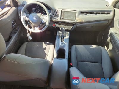 Zdjęcie 8 z 13 samochodu: 2022 HONDA HR-V EX VIN:3CZRU6H56NM757658 - miniatura
