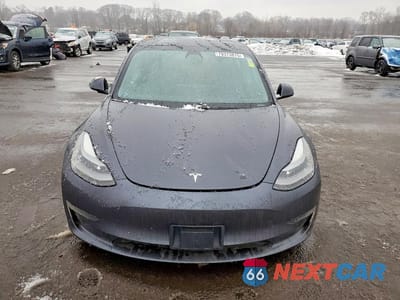 Piąte zdjęcie samochodu w środku: 2021 TESLA MODEL 3 VIN:5YJ3E1EA6MF976751 - miniatura