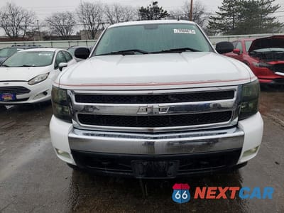 Piąte zdjęcie samochodu w środku: 2008 CHEVROLET SILVERADO K1500 VIN:2GCEK19J881277593 - miniatura