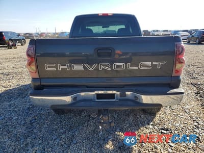 Zdjęcie 6 z 13 samochodu: 2003 CHEVROLET SILVERADO C2500 HEAVY DUTY VIN:1GCHC29G93E125365 - miniatura