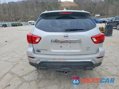 Zdjęcie 6 z 12 samochodu: 2019 NISSAN PATHFINDER SV VIN:5N1DR2MM0KC577236 - miniatura