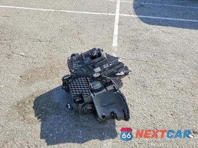 Zdjęcie 12 z 12 samochodu: 2023 MERCEDES-BENZ C 300 VIN:W1KAF4GB9PR138004 - miniatura