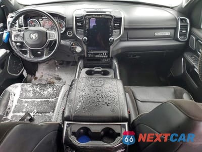 Zdjęcie 8 z 12 samochodu: 2020 RAM 1500 LARAMIE VIN:1C6SRFJT6LN351553 - miniatura