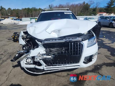 Piąte zdjęcie samochodu w środku: 2017 AUDI Q5 PREMIUM VIN:WA1C2AFP3HA098362 - miniatura