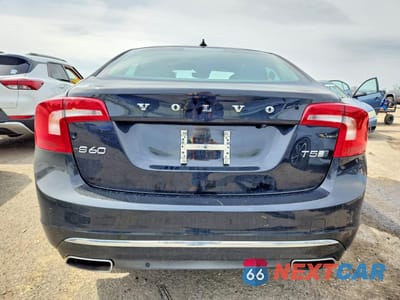Zdjęcie 6 z 11 samochodu: 2018 VOLVO S60 INSCRIPTION VIN:LYV402TK4JB178301 - miniatura