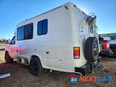 Trzecie zdjęcie samochodu z tyłu: 1997 FORD ECONOLINE E350 CUTAWAY VAN VIN:1FDKE30S1VHA76327 - miniatura