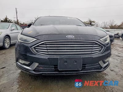 Piąte zdjęcie samochodu w środku: 2018 FORD FUSION TITANIUM/PLATINUM VIN:3FA6P0D96JR233953 - miniatura