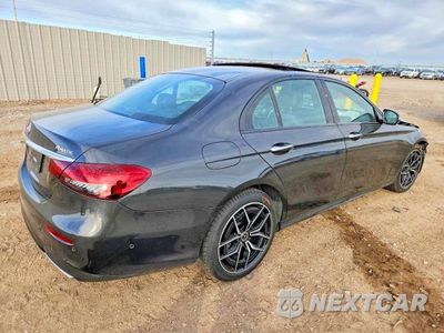 Trzecie zdjęcie samochodu z tyłu: 2021 MERCEDES-BENZ E 350 4MATIC VIN:W1KZF8EB5MA969376 - miniatura