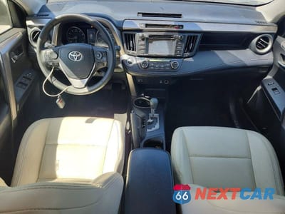 Zdjęcie 8 z 13 samochodu: 2018 TOYOTA RAV4 XLE VIN:JTMWFREV4JJ742026 - miniatura