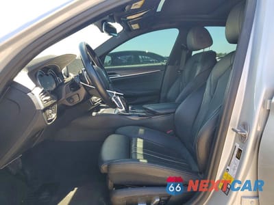 Zdjęcie 7 z 12 samochodu: 2018 BMW 530E VIN:WBAJA9C50JB033015 - miniatura