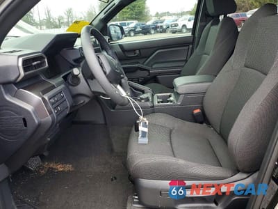 Zdjęcie 7 z 13 samochodu: 2025 TOYOTA 4RUNNER SR5 VIN:JTEVA5BR7S5047183 - miniatura