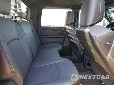 Zdjęcie 10 z 12 samochodu: 2024 RAM 2500 VIN:3C6UR5HL1RG411443 - miniatura