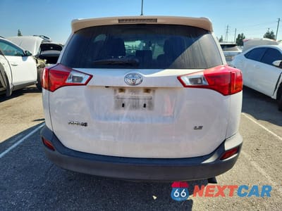 Zdjęcie 6 z 12 samochodu: 2015 TOYOTA RAV4 LE VIN:JTMZFREV0FJ028818 - miniatura