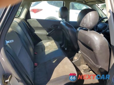 Zdjęcie 10 z 12 samochodu: 2005 FORD FOCUS ZX4 ST VIN:1FAHP38Z05W234765 - miniatura