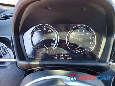 Zdjęcie 9 z 12 samochodu: 2018 BMW X1 XDRIVE28I VIN:WBXHT3C34J3H33630 - miniatura