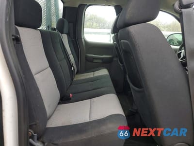 Zdjęcie 10 z 12 samochodu: 2007 CHEVROLET SILVERADO LT FLATBED TRUCK VIN:1GCHC29K77E535723 - miniatura