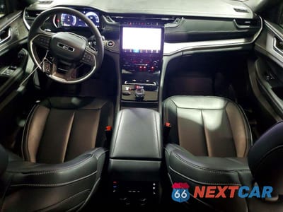 Zdjęcie 8 z 13 samochodu: 2025 JEEP GRAND CHEROKEE L LIMITED VIN:1C4RJKBG9S8662674 - miniatura