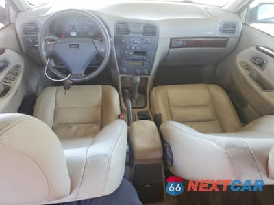 Zdjęcie 8 z 12 samochodu: 2004 VOLVO V40 1.9T VIN:YV1VW27534F058232 - miniatura