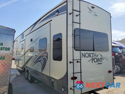 Trzecie zdjęcie samochodu z tyłu: 2019 JAYCO SLIDE IN VIN:1UJCJ0BV2K1LL0223 - miniatura