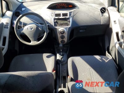 Zdjęcie 8 z 13 samochodu: 2010 TOYOTA YARIS BASE VIN:JTDJT4K35A5297698 - miniatura