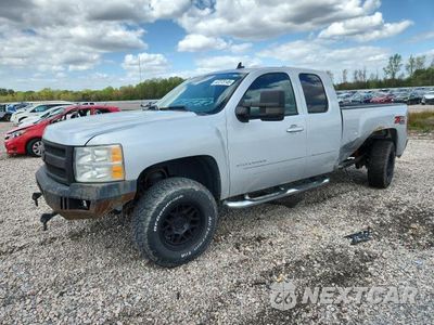 2013 CHEVROLET SILVERADO K1500 LT 1GCRKSE77DZ402294 - główne zdjęcie licytacji z USA - miniatura