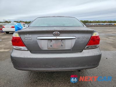 Zdjęcie 6 z 12 samochodu: 2005 TOYOTA CAMRY LE VIN:4T1BE32K95U970290 - miniatura