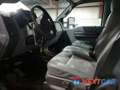 Zdjęcie 7 z 12 samochodu: 2016 FORD F350 SUPER DUTY VIN:1FT8W3B68GEA17663 - miniatura