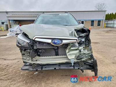 Piąte zdjęcie samochodu w środku: 2021 SUBARU FORESTER LIMITED VIN:JF2SKAUC5MH568234 - miniatura