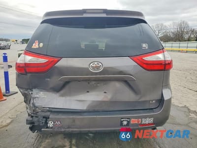 Zdjęcie 6 z 12 samochodu: 2018 TOYOTA SIENNA LE 8-PASSENGER VIN:5TDKZ3DC1JS922666 - miniatura