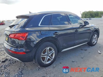 Trzecie zdjęcie samochodu z tyłu: 2019 AUDI Q5 PREMIUM VIN:WA1ANAFY4K2100774 - miniatura