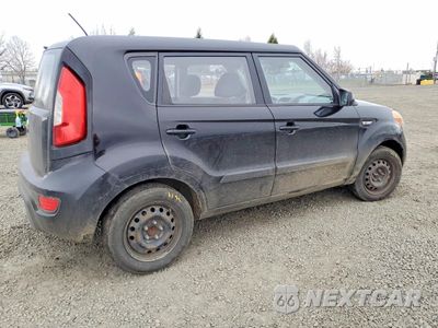 Trzecie zdjęcie samochodu z tyłu: 2013 KIA SOUL BASE VIN:KNDJT2A52D7630214 - miniatura