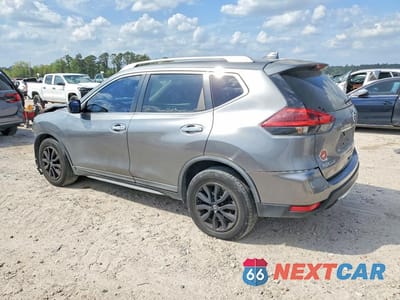 Drugie zdjęcie samochodu z przodu: 2018 NISSAN ROGUE SV VIN:KNMAT2MT0JP517951 - miniatura